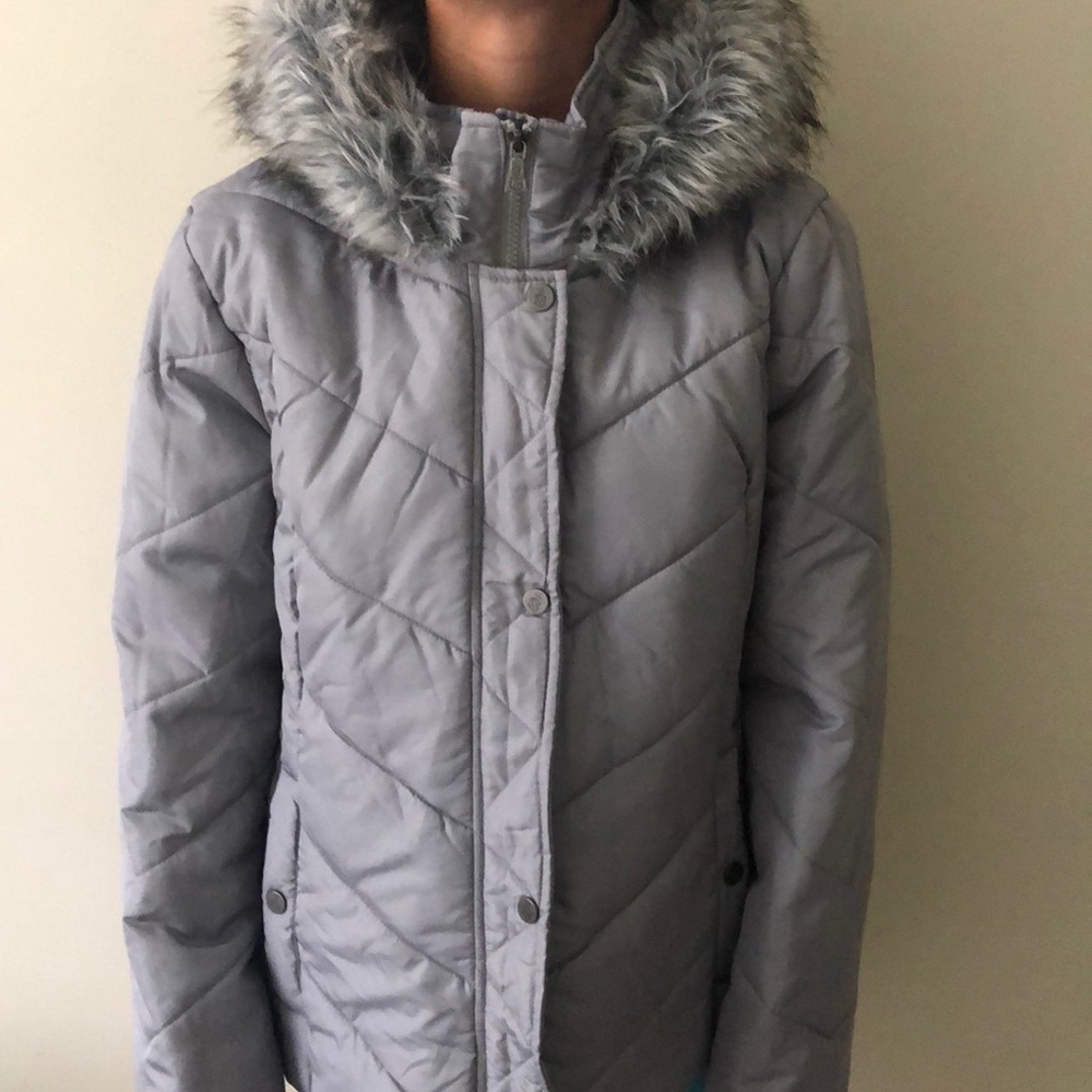 Light grey/pink woman’s jacket size XL